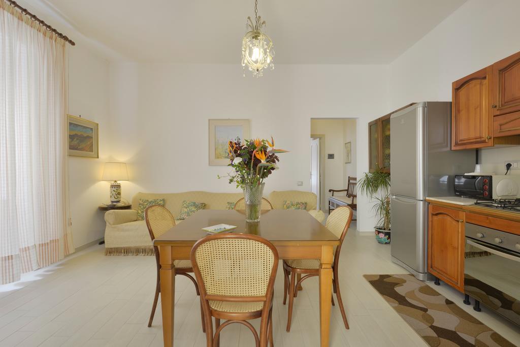 Boutique Home Santa Maria di Castellabate Ruang foto